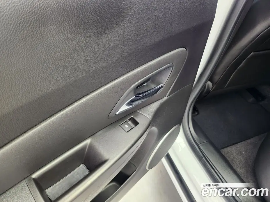 Chevrolet Cruze 2016 1.8 автомат (гидро), фото 14 Chevrolet Cruze 2016 1.8 автомат (гидро), фото 14