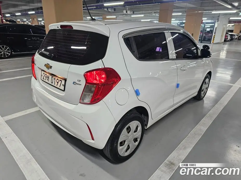 Chevrolet Spark 2016 1.0 автомат (гидро), фото 5 Chevrolet Spark 2016 1.0 автомат (гидро), фото 5