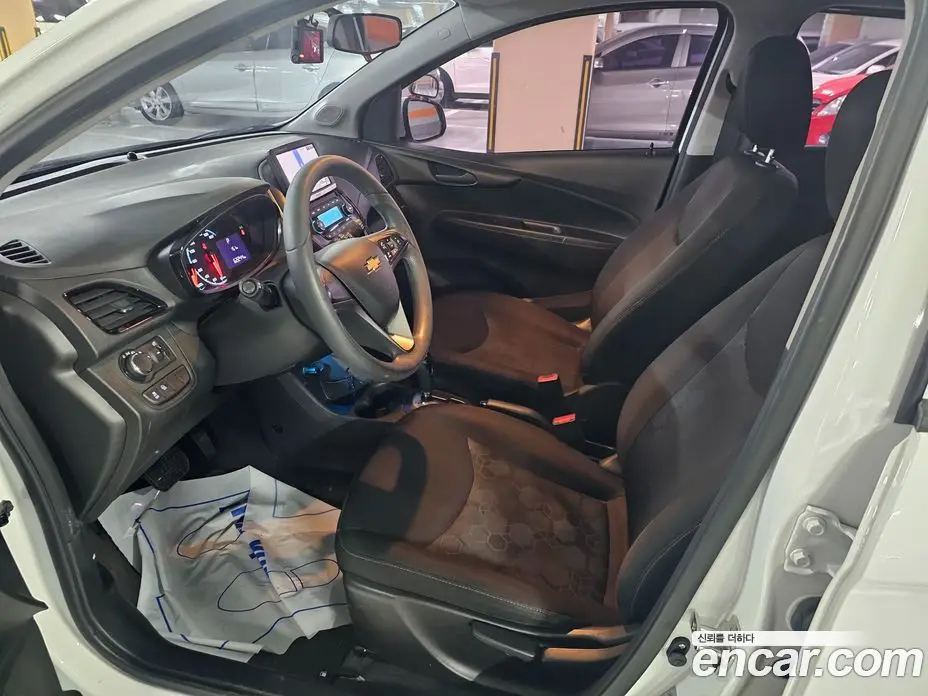 Chevrolet Spark 2016 1.0 автомат (гидро), фото 9 Chevrolet Spark 2016 1.0 автомат (гидро), фото 9