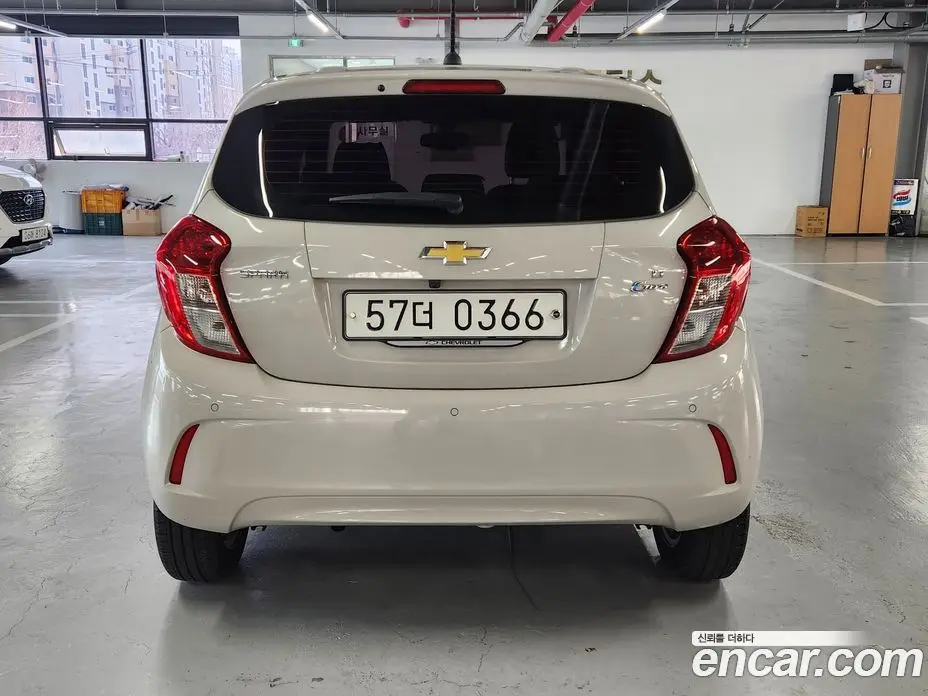 Chevrolet Spark 2016 1.0 автомат (гидро), фото 4