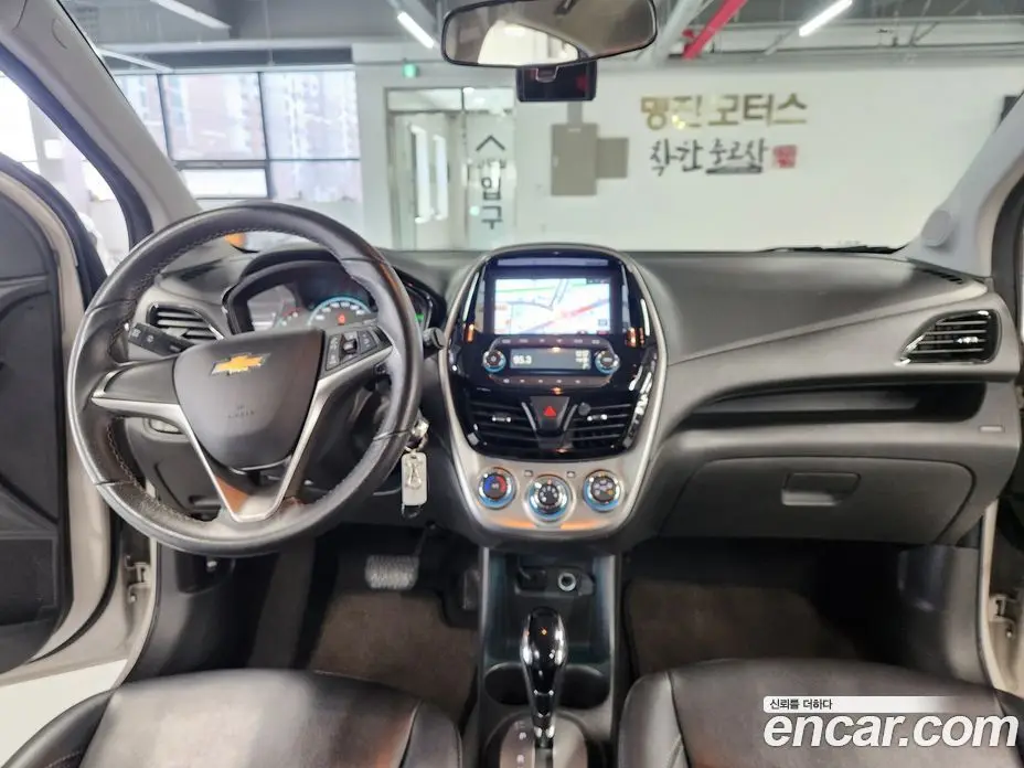 Chevrolet Spark 2016 1.0 автомат (гидро), фото 10
