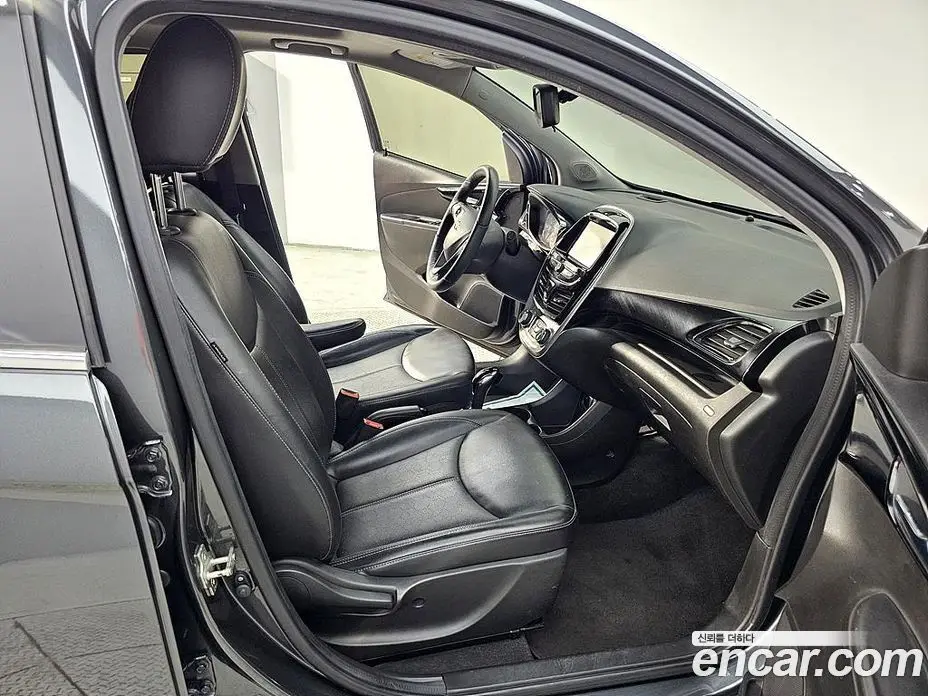 Chevrolet Spark 2016 1.0 автомат (гидро), фото 11 Chevrolet Spark 2016 1.0 автомат (гидро), фото 11
