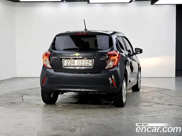 Chevrolet Spark 2016 1.0 автомат (гидро), миниатюра 3 Chevrolet Spark 2016 1.0 автомат (гидро), миниатюра 3