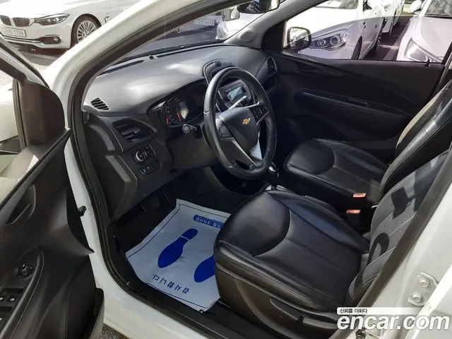 Chevrolet Spark 2016 1.0 автомат (гидро), миниатюра 8