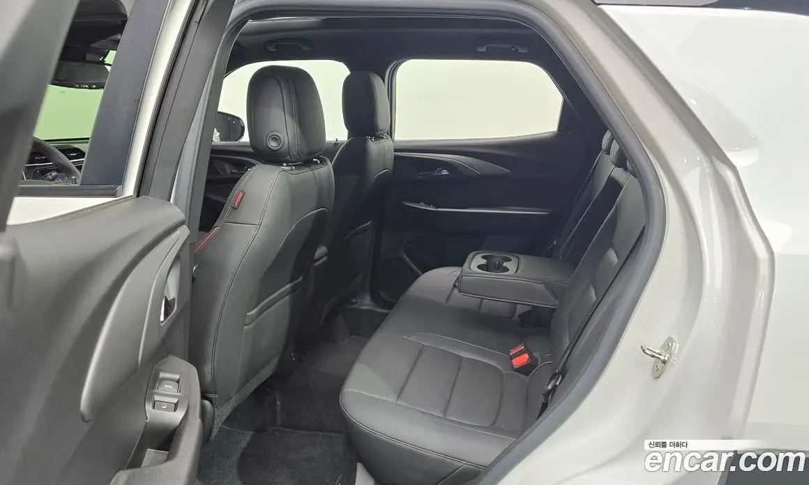 Chevrolet TrailBlazer 2022 1.3 автомат (гидро), фото 12 Chevrolet TrailBlazer 2022 1.3 автомат (гидро), фото 12