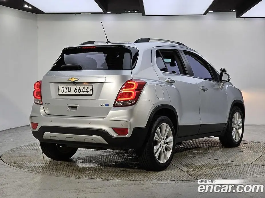 Chevrolet Trax 2017 1.6 автомат (гидро), фото 4
