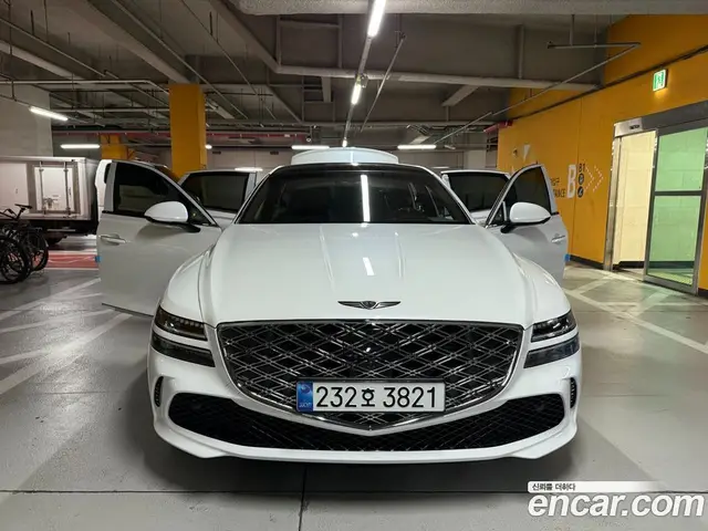 Genesis G80, 2025, 3 484 км