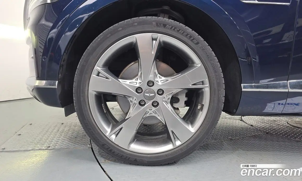 Genesis GV80 2020 2.5 автомат (гидро), фото 5 Genesis GV80 2020 2.5 автомат (гидро), фото 5
