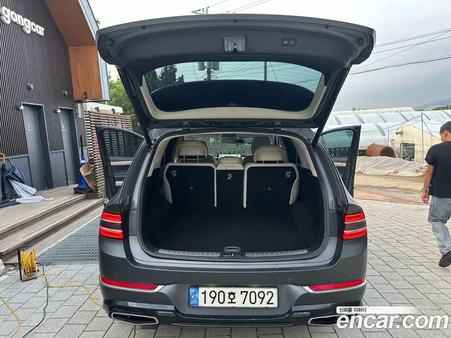 Genesis GV80 2022 2.5 автомат (гидро), фото 15 Genesis GV80 2022 2.5 автомат (гидро), фото 15