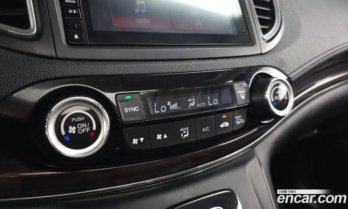 Honda CR-V 2016 2.4 автомат (гидро), фото 16