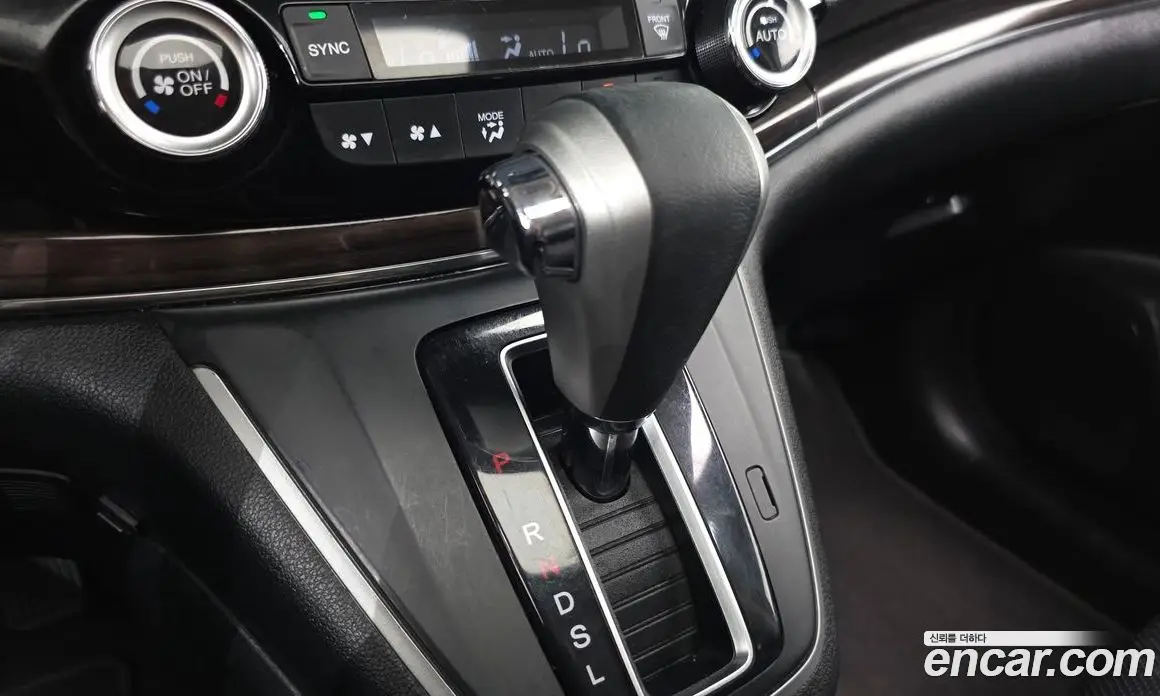 Honda CR-V 2016 2.4 автомат (гидро), фото 9