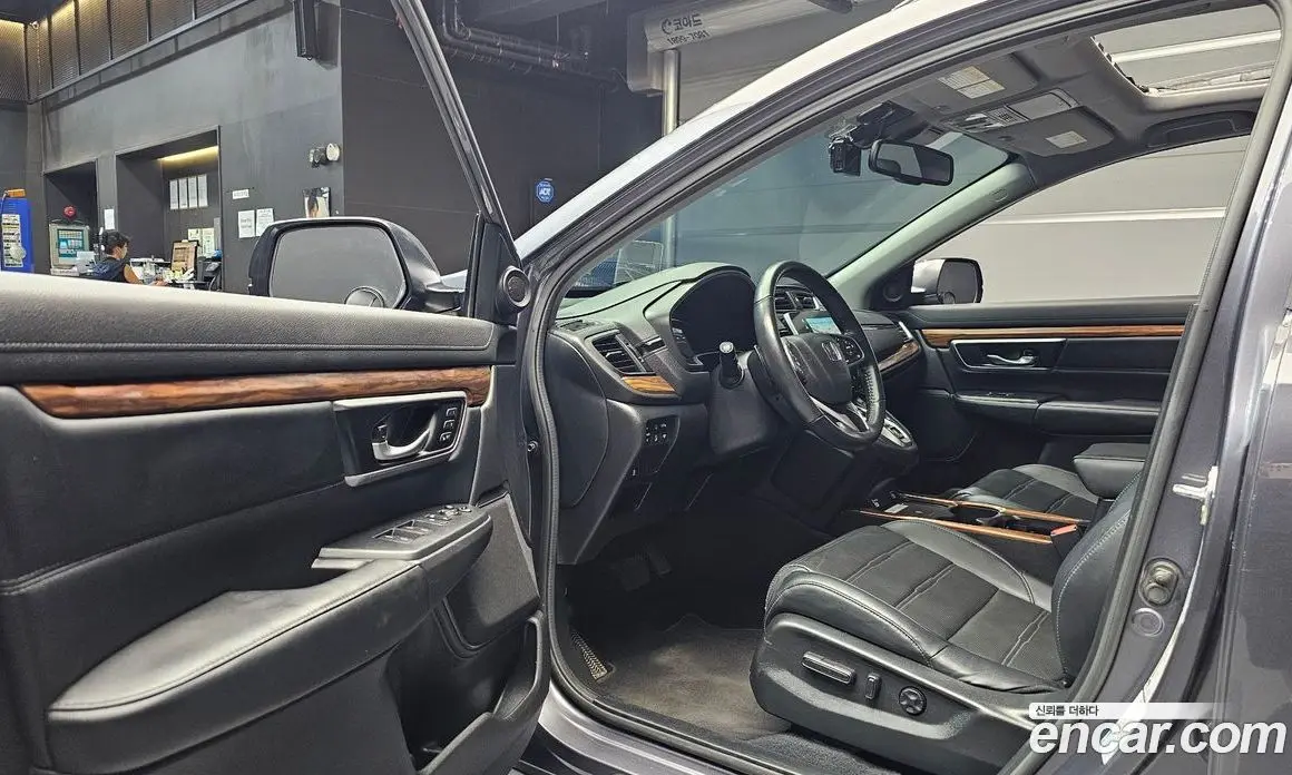 Honda CR-V 2022 2.0 автомат (гидро), фото 10 Honda CR-V 2022 2.0 автомат (гидро), фото 10