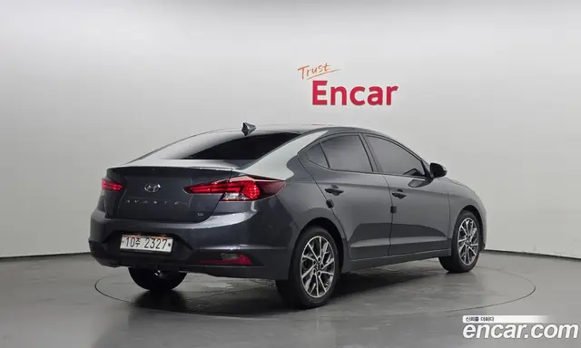 Hyundai Avante 2019 1.6 автомат (гидро), миниатюра 2