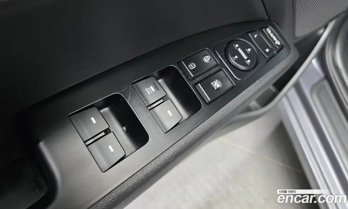 Hyundai Avante 2019 1.6 автомат (гидро), фото 13
