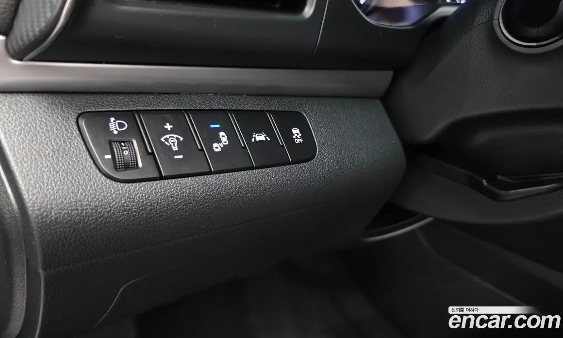 Hyundai Avante 2019 1.6 автомат (гидро), фото 14