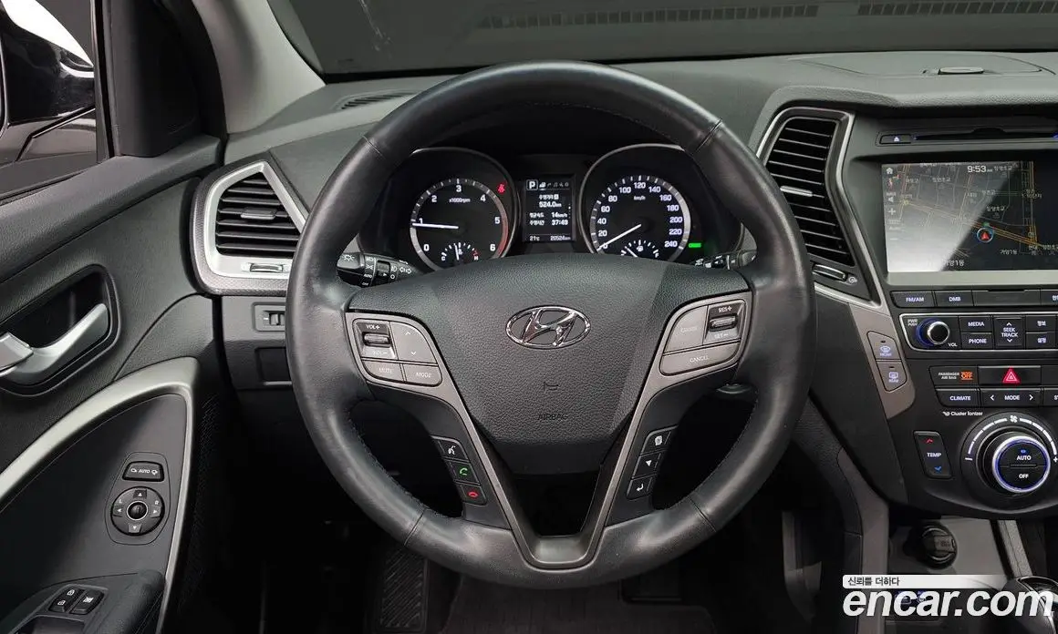 Hyundai Santa Fe 2015 2.0 автомат (гидро), фото 13 Hyundai Santa Fe 2015 2.0 автомат (гидро), фото 13