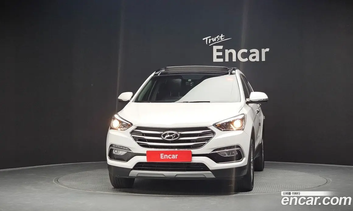 Hyundai Santa Fe 2015 2.0 автомат (гидро), фото 3 Hyundai Santa Fe 2015 2.0 автомат (гидро), фото 3
