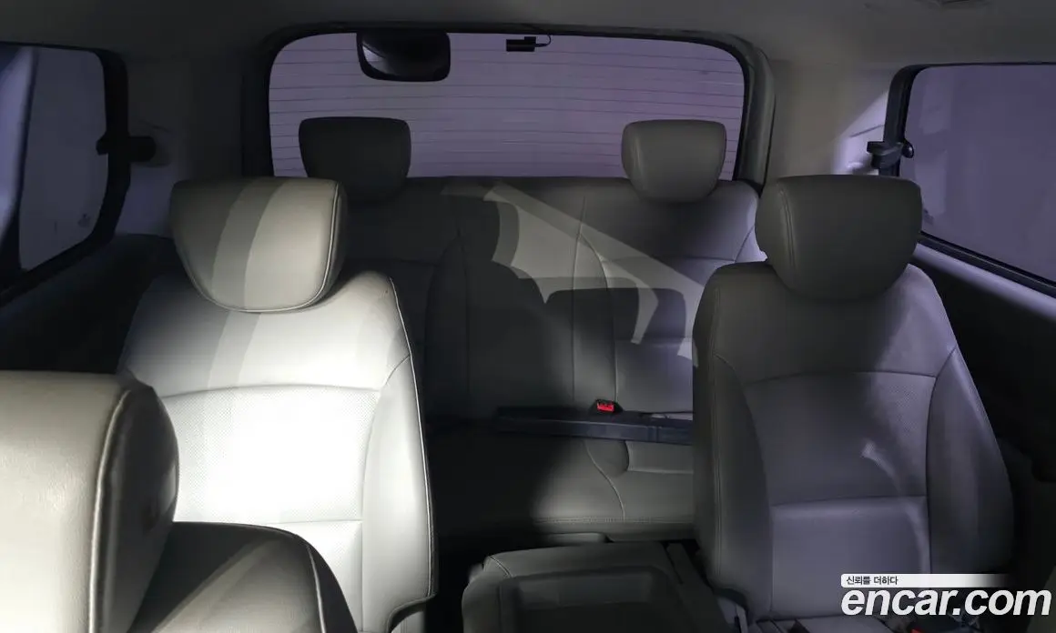 Hyundai Starex 2018 2.5 механика, фото 12