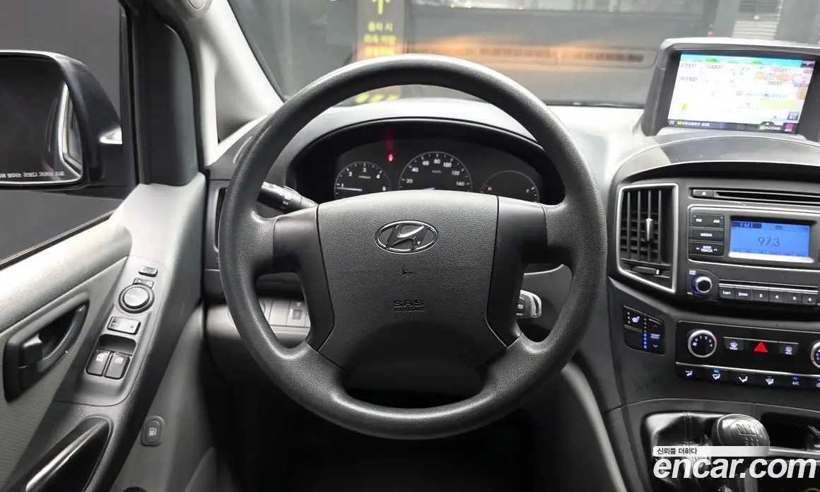 Hyundai Starex 2018 2.5 механика, фото 13