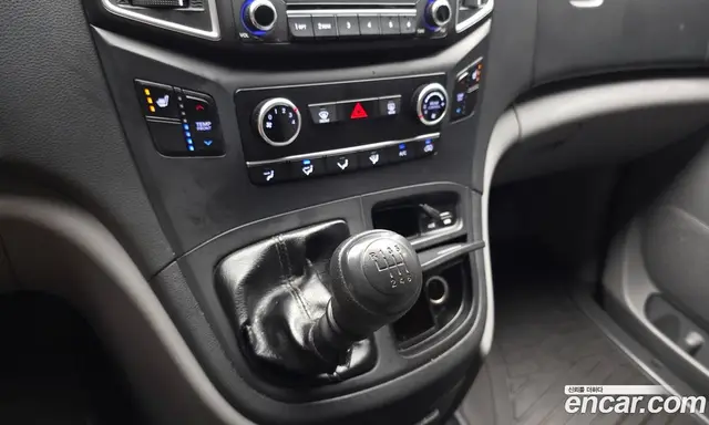 Hyundai Starex 2018 2.5 механика, миниатюра 9
