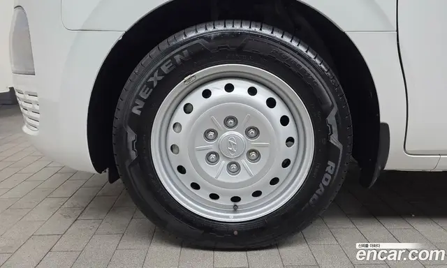 Hyundai Staria 2024 2.2 механика, миниатюра 5 Hyundai Staria 2024 2.2 механика, миниатюра 5
