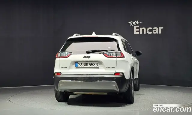 Jeep Cherokee 2020 2.4 автомат (гидро), миниатюра 4
