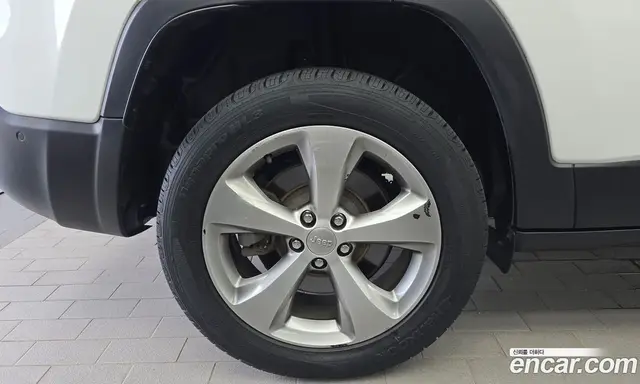 Jeep Cherokee 2020 2.4 автомат (гидро), миниатюра 5