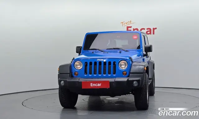 Jeep Wrangler 2011 2.8 автомат (гидро), миниатюра 3 Jeep Wrangler 2011 2.8 автомат (гидро), миниатюра 3