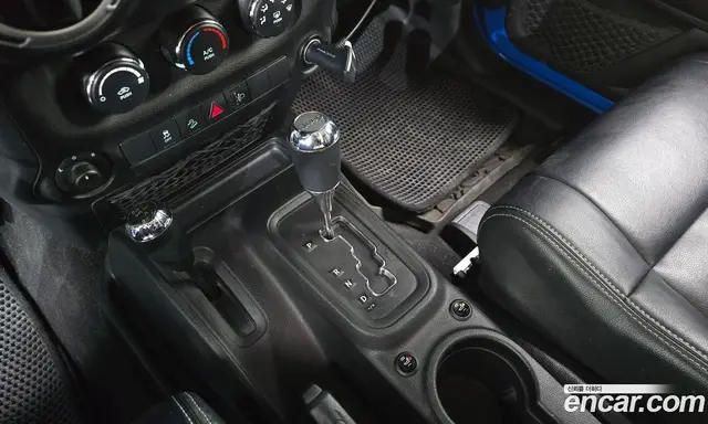 Jeep Wrangler 2011 2.8 автомат (гидро), миниатюра 9 Jeep Wrangler 2011 2.8 автомат (гидро), миниатюра 9