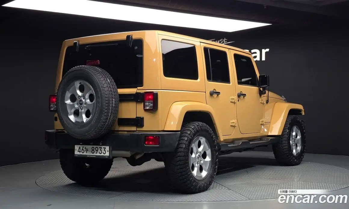 Jeep Wrangler 2014 2.8 автомат (гидро), фото 2 Jeep Wrangler 2014 2.8 автомат (гидро), фото 2