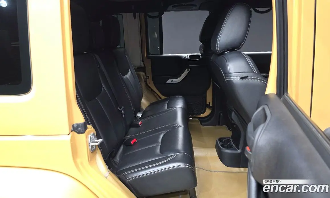 Jeep Wrangler 2014 2.8 автомат (гидро), фото 12 Jeep Wrangler 2014 2.8 автомат (гидро), фото 12