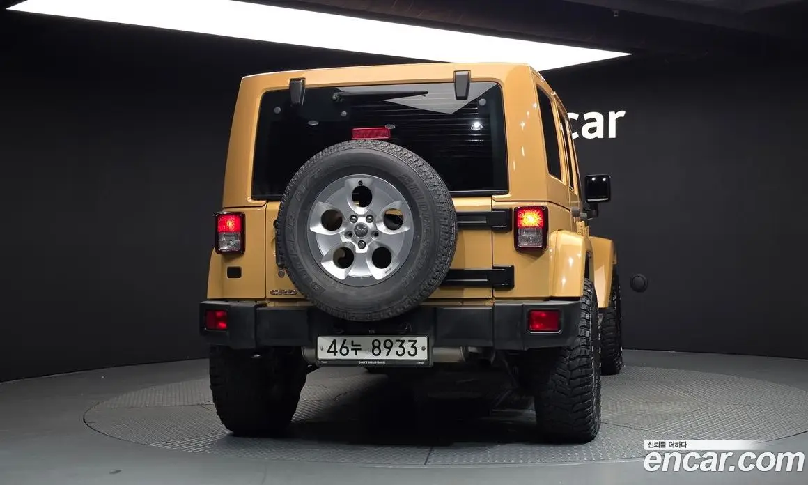 Jeep Wrangler 2014 2.8 автомат (гидро), фото 4 Jeep Wrangler 2014 2.8 автомат (гидро), фото 4
