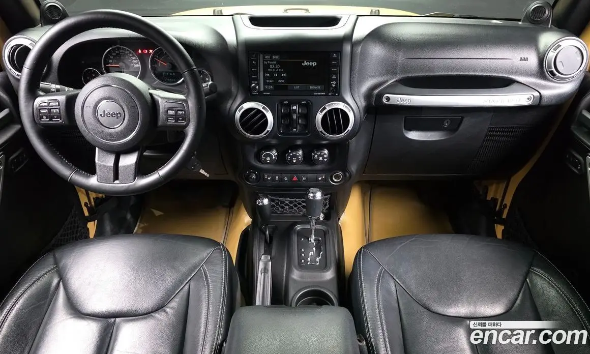 Jeep Wrangler 2014 2.8 автомат (гидро), фото 7 Jeep Wrangler 2014 2.8 автомат (гидро), фото 7