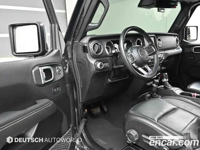 Jeep Wrangler 2021 2.0 автомат (гидро), миниатюра 11 Jeep Wrangler 2021 2.0 автомат (гидро), миниатюра 11