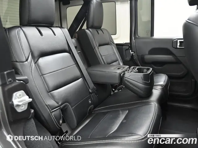 Jeep Wrangler 2021 2.0 автомат (гидро), миниатюра 12