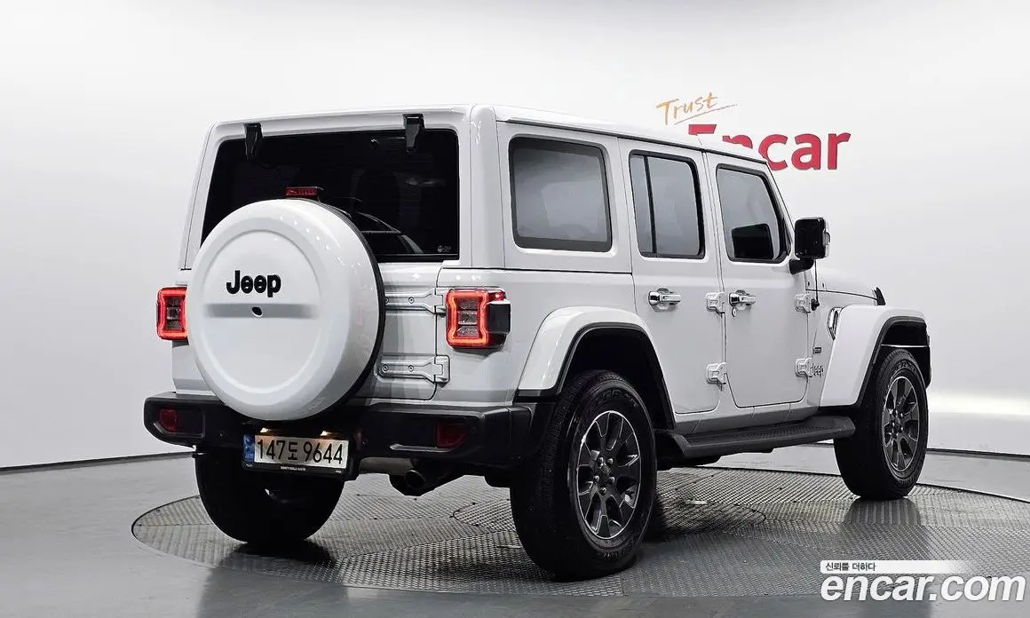 Jeep Wrangler 2021 2.0 автомат (гидро), фото 2 Jeep Wrangler 2021 2.0 автомат (гидро), фото 2
