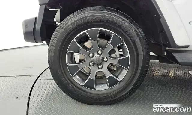 Jeep Wrangler 2021 2.0 автомат (гидро), миниатюра 5 Jeep Wrangler 2021 2.0 автомат (гидро), миниатюра 5