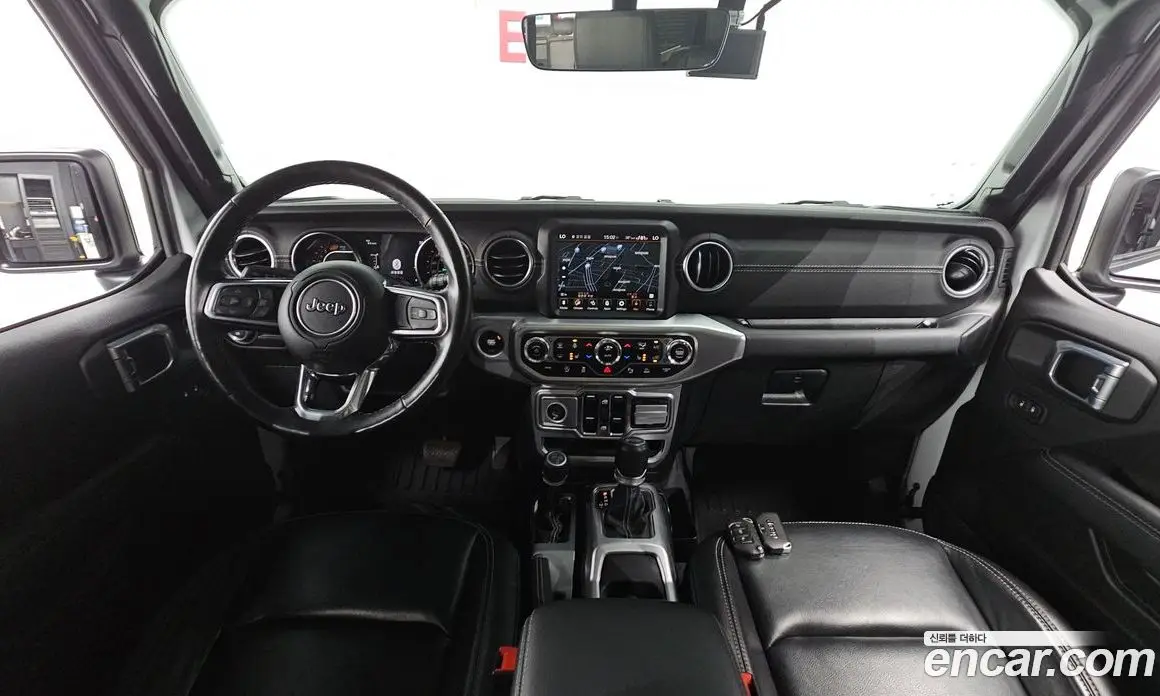 Jeep Wrangler 2021 2.0 автомат (гидро), фото 7 Jeep Wrangler 2021 2.0 автомат (гидро), фото 7