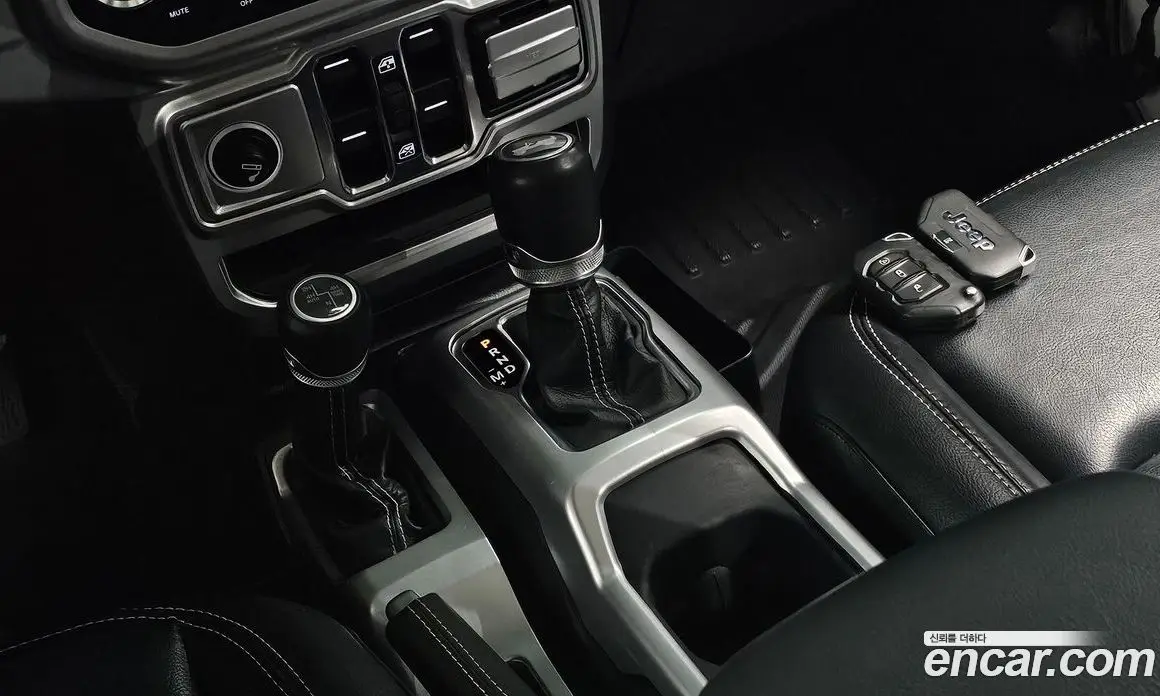 Jeep Wrangler 2021 2.0 автомат (гидро), фото 9 Jeep Wrangler 2021 2.0 автомат (гидро), фото 9