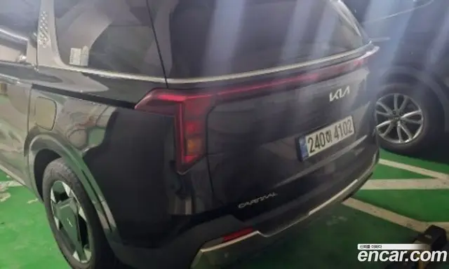 Kia Carnival 2026 1.6 автомат (гидро), миниатюра 6 Kia Carnival 2026 1.6 автомат (гидро), миниатюра 6