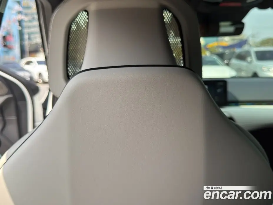 Kia EV4 2026 автомат (гидро), фото 12 Kia EV4 2026 автомат (гидро), фото 12
