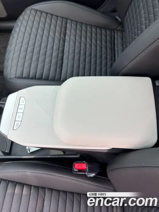 Kia EV4 2026 автомат (гидро), фото 14 Kia EV4 2026 автомат (гидро), фото 14