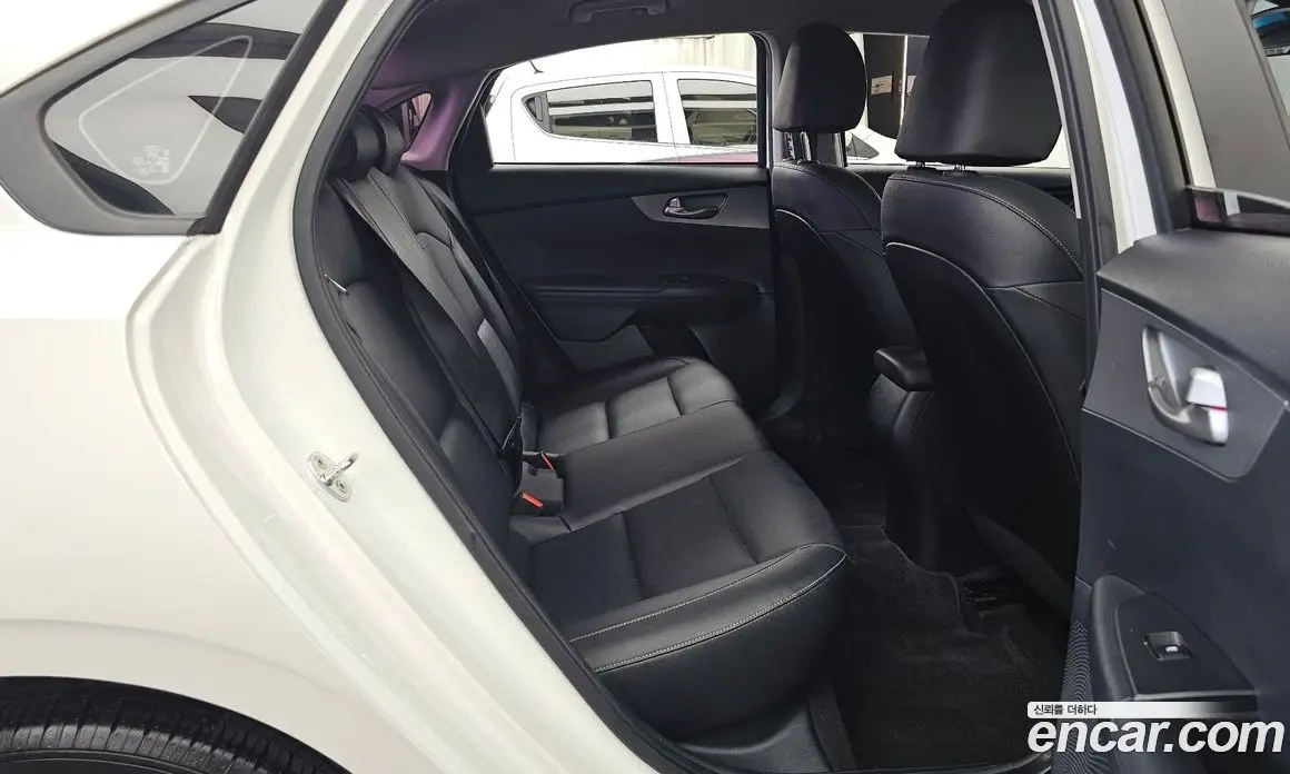 Kia K3 2020 1.6 автомат (гидро), фото 12 Kia K3 2020 1.6 автомат (гидро), фото 12