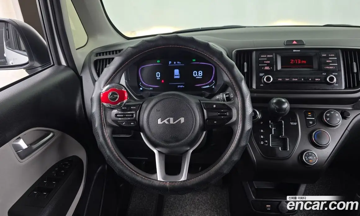 Kia Ray 2023 1.0 автомат (гидро), фото 13