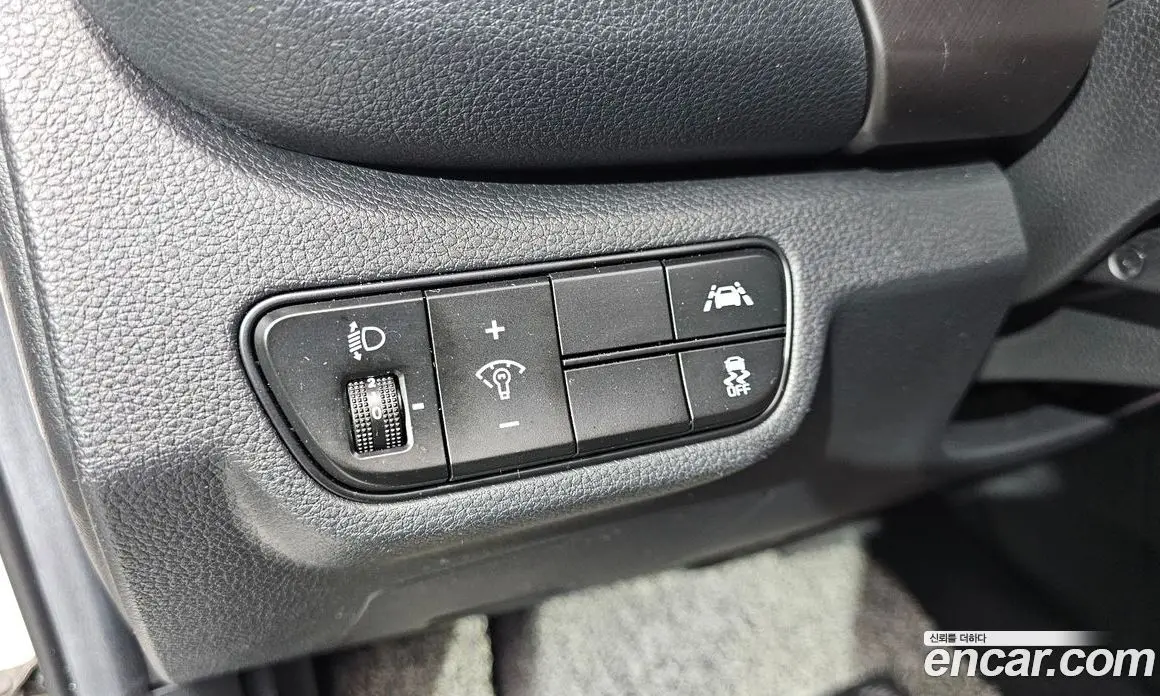 Kia Seltos 2019 1.6 автомат (гидро), фото 13
