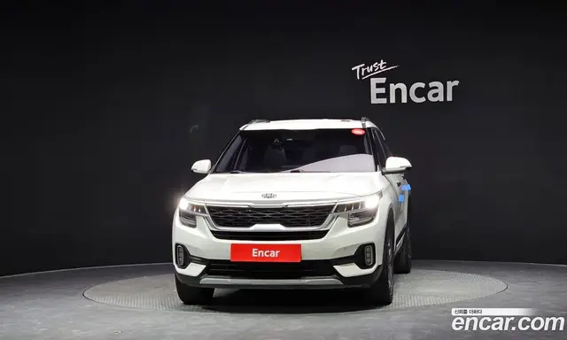 Kia Seltos 2019 1.6 автомат (гидро), миниатюра 3