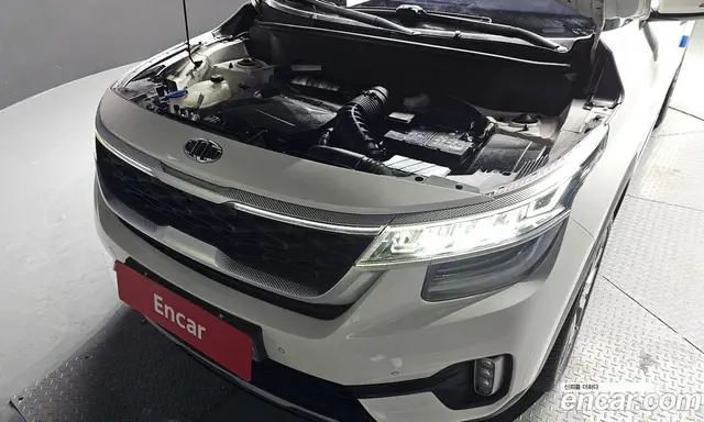 Kia Seltos 2019 1.6 автомат (гидро), миниатюра 6
