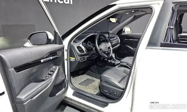 Kia Seltos 2019 1.6 автомат (гидро), миниатюра 10