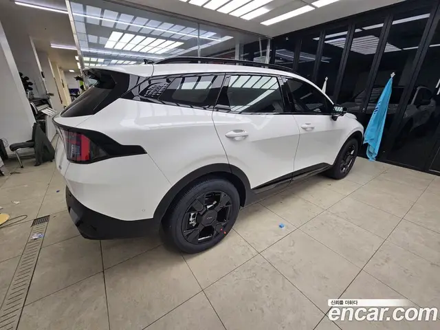 Kia Sportage 2025 1.6 автомат (гидро), миниатюра 4