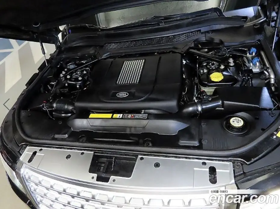 Land Rover Range Rover 2015 4.4 автомат (гидро), фото 19 Land Rover Range Rover 2015 4.4 автомат (гидро), фото 19